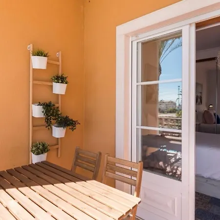 Sunny Escapes By Ocvillas Apartment