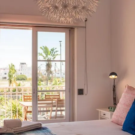Apartment Sunny Escapes By Ocvillas *